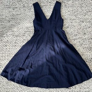 Navy blue linen/crepe dress. Size 8 ish, unmarked